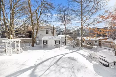 645 E 6th St, Boston, MA 02127 - Photo 37