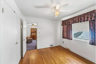 31-33 Vine St, Milford, MA 01757 - Photo 11