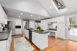 9 Garrison Ln, Southborough, MA 01772 - Photo 5