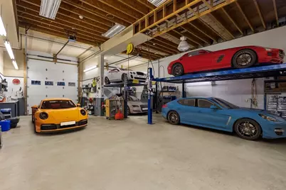 10 Queen Anne Rd, Hopkinton, MA 01748 - Photo 33