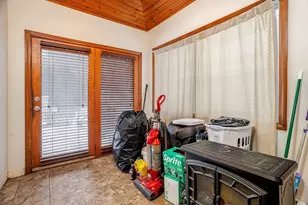 36 Brown St, Maynard, MA 01754 - Photo 19