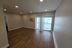 25 Ekman St, Worcester, MA 01607 - Photo 9