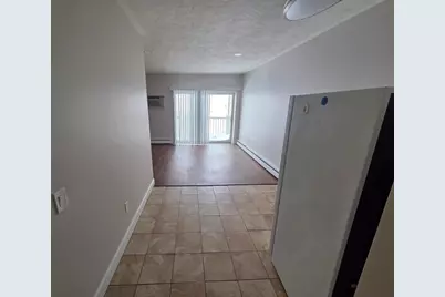 25 Ekman St. #13 E, Worcester, MA 01607 - Photo 3