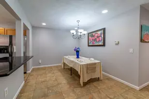 8 Lamplighter Ln, Easton, MA 02375 - Photo 9