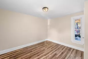 3 Tremont Ave, Amesbury, MA 01913 - Photo 17