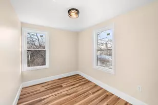 3 Tremont Ave, Amesbury, MA 01913 - Photo 21