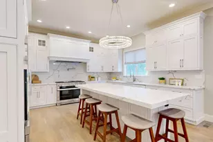 459 Dudley, Newton, MA 02459 - Photo 5