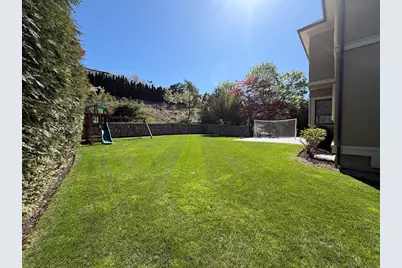459 Dudley, Newton, MA 02459 - Photo 31