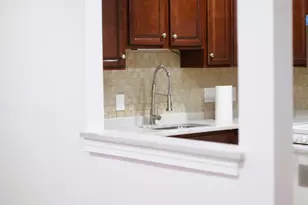 685 Oak St, Brockton, MA 02301 - Photo 5