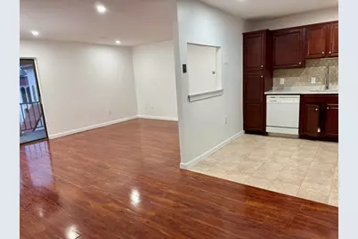 685 Oak St #12-11, Brockton, MA 02301 - Photo 3