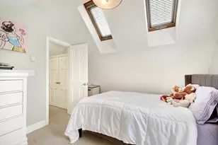 48 Malvern St, Melrose, MA 02176 - Photo 33