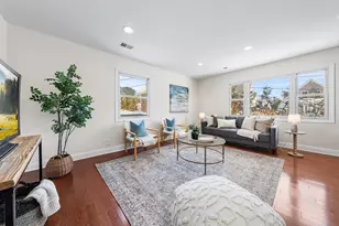 10 Mickelson Ln, Bedford, MA 01730 - Photo 3