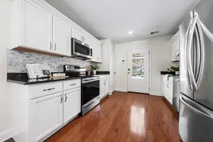 10 Mickelson Ln, Bedford, MA 01730 - Photo 11