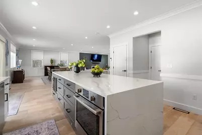 2 Lincoln Ct, Medfield, MA 02052 - Photo 13