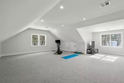 2 Lincoln Ct, Medfield, MA 02052 - Photo 33