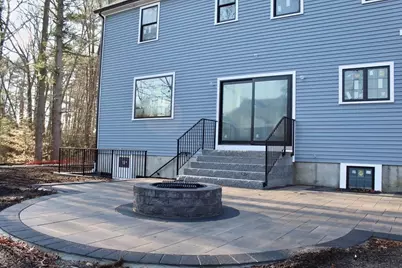 2 Lincoln Ct, Medfield, MA 02052 - Photo 35