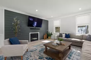 2 Lincoln Ct, Medfield, MA 02052 - Photo 5