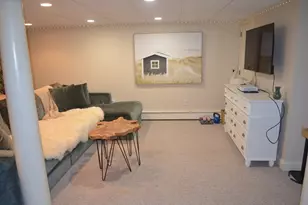 10 Berwick Rd, Lexington, MA 02420 - Photo 17