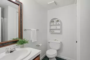 1200 Salem St, Lynnfield, MA 01940 - Photo 31