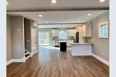 1617 Plymouth St #3, East Bridgewater, MA 02333 - Photo 7