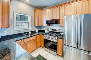 900 Lawrence St, Lowell, MA 01852 - Photo 3