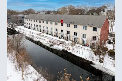 900 Lawrence St #5, Lowell, MA 01852 - Photo 33