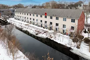 900 Lawrence St, Lowell, MA 01852 - Photo 33