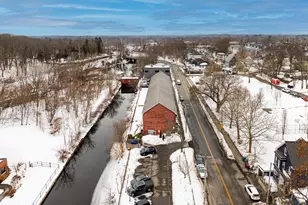 900 Lawrence St, Lowell, MA 01852 - Photo 35