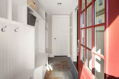 12 Yale St, Winchester, MA 01890 - Photo 25