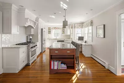 12 Yale St, Winchester, MA 01890 - Photo 7