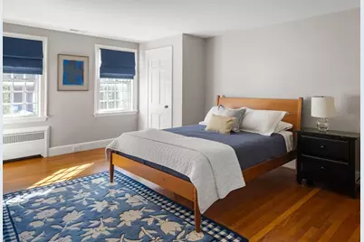 12 Yale St, Winchester, MA 01890 - Photo 21