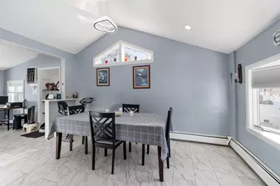 18 Dunham Rd, Beverly, MA 01915 - Photo 5