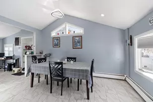 18 Dunham Rd, Beverly, MA 01915 - Photo 5