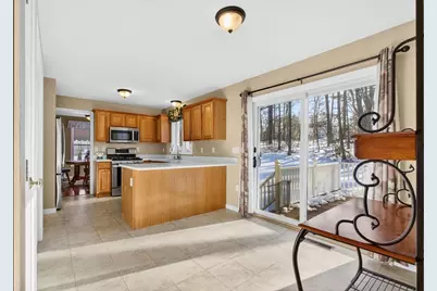 23 Clough Dr, Dracut, MA 01826 - Photo 5