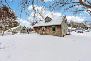 21 George St, Dartmouth, MA 02748 - Photo 9