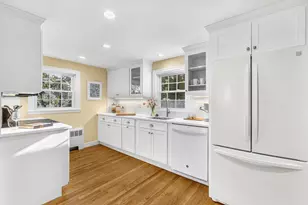 60 Sutton Rd, Needham, MA 02492 - Photo 7