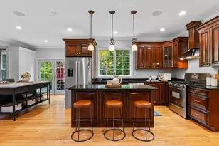 159 Main St, Lynnfield, MA 01940 - Photo 3