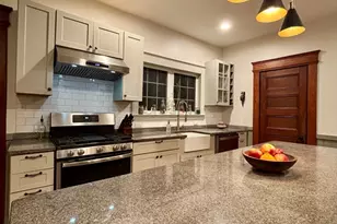 142 Sanders Ave, Lowell, MA 01851 - Photo 7