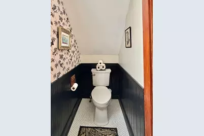 142 Sanders Ave, Lowell, MA 01851 - Photo 13