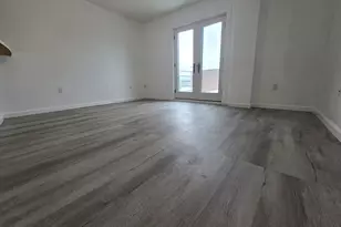 165 Cottage St, Chelsea, MA 02150 - Photo 5