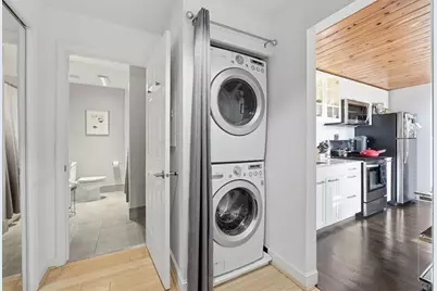 72 Lincoln St #22, Newton, MA 02461 - Photo 21