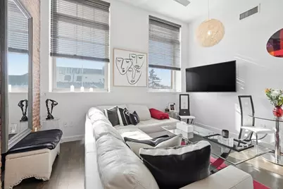 72 Lincoln St #22, Newton, MA 02461 - Photo 3