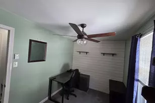 16 Evergreen Dr, Holyoke, MA 01040 - Photo 13