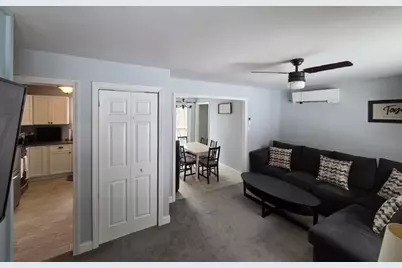 16 Evergreen Dr, Holyoke, MA 01040 - Photo 7