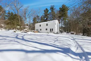 429 Moore St, Ludlow, MA 01056 - Photo 41