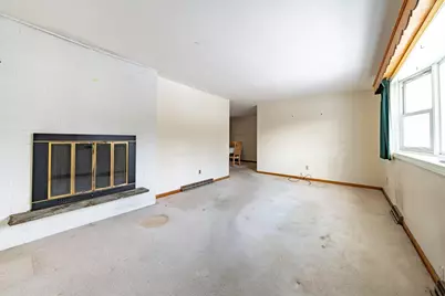 8 Apache Rd, Bellingham, MA 02019 - Photo 5