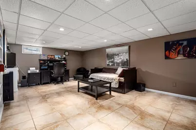 90 Bjorklund Ave, Worcester, MA 01605 - Photo 27