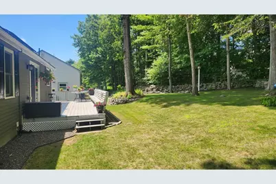 90 Bjorklund Ave, Worcester, MA 01605 - Photo 5