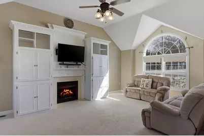 101 Woodruff Rd, Clinton, MA 01510 - Photo 11