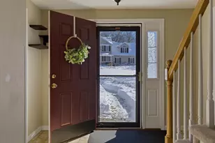 101 Woodruff Rd, Clinton, MA 01510 - Photo 3